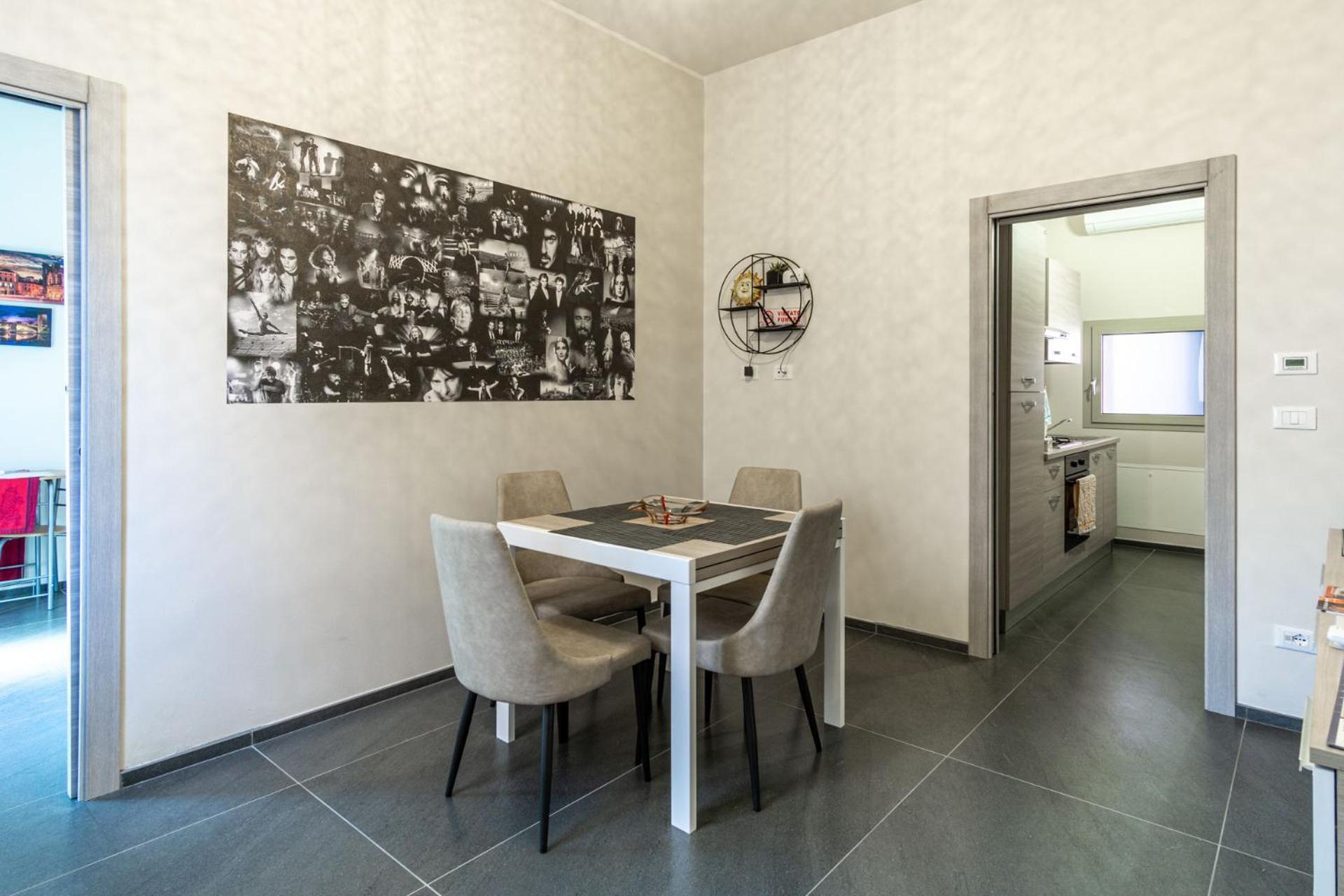 Residenza Grazioli 2 Hotel เวโรนา ภายนอก รูปภาพ